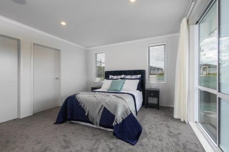 Photo of property in 2 Helenvale Crescent, Pokeno, 2402