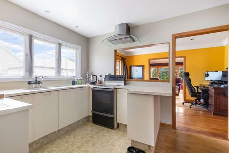 Photo of property in 146 Tuhikaramea Road, Dinsdale, Hamilton, 3204