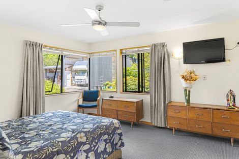 Photo of property in 39 Kew Road, Westport, 7825