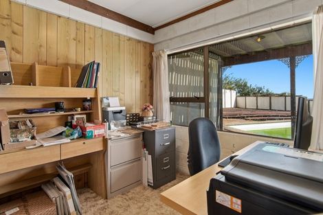 Photo of property in 28 Upland Street, Brookfield, Tauranga, 3110