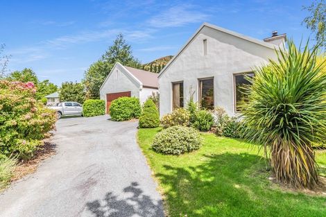 Photo of property in 9 Portree Drive, Lower Shotover, Queenstown, 9371