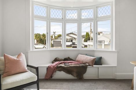 Photo of property in 75 Kauri Street, Miramar, Wellington, 6022