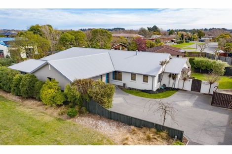 Photo of property in 20 Evergreen Place, Parklands, Christchurch, 8083