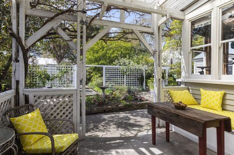 Photo of property in 86 Colombo Street, Beckenham, Christchurch, 8023