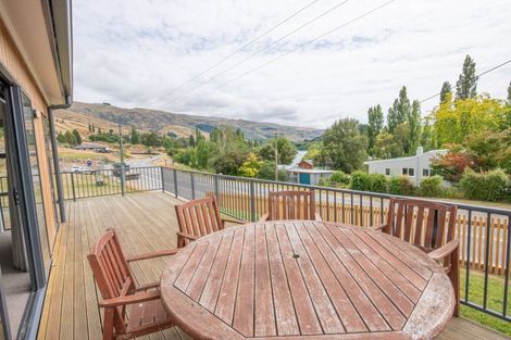 Photo of property in 4 Selkirk Street, Roxburgh, 9500