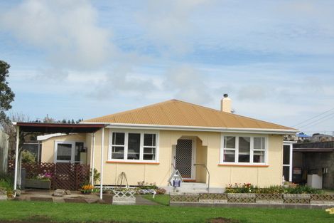 Photo of property in 51 Blake Street, Waitara, 4320