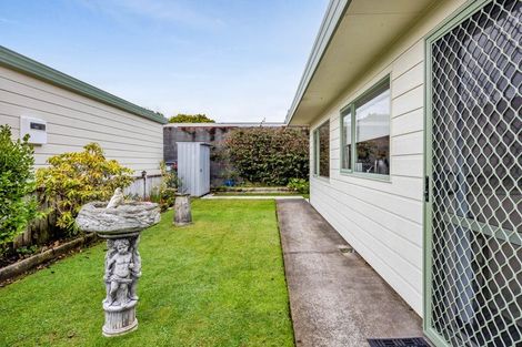 Photo of property in 2/219 Mangorei Road, Merrilands, New Plymouth, 4312
