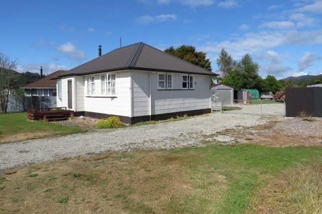 Photo of property in 12 Plaskett Street, Reefton, 7830