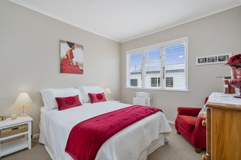 Photo of property in 18 Doone Street, Lynmouth, New Plymouth, 4310