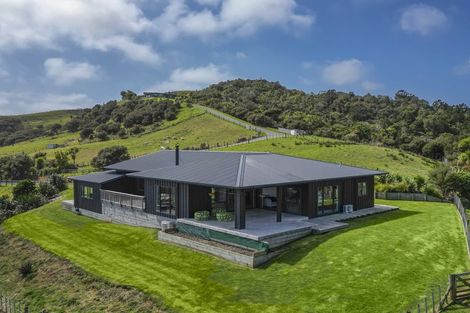 Photo of property in 123 Taiapa Valley Road, Muriwai, Waimauku, 0881