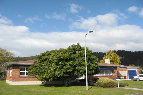 Photo of property in 1 Halberg Crescent, Whakatane, 3120