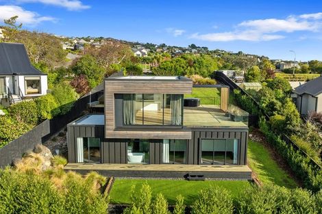 Photo of property in 3 Selleck Street, Mount Pleasant, Christchurch, 8081