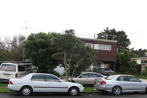 Photo of property in 14 Clovelly Road, Bucklands Beach, Auckland, 2012