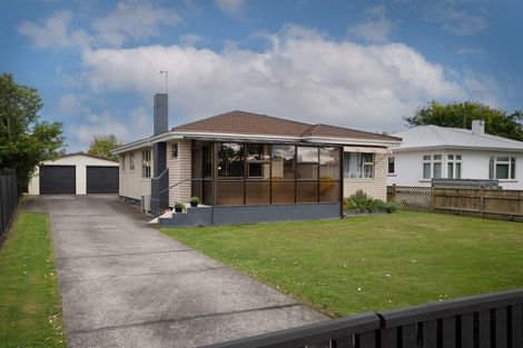 Photo of property in 130 College Street, Awapuni, Palmerston North, 4412