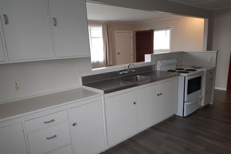 Photo of property in 219 Balmoral Drive, Tokoroa, 3420