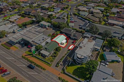 Photo of property in 2/274 Hibiscus Coast Highway, Orewa, 0931