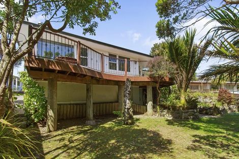 Photo of property in 7 Christopher Way, Paparangi, Wellington, 6037