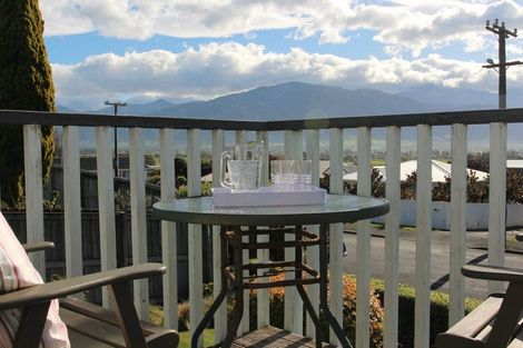 Photo of property in 3 Bayview Street, Kaikoura, 7300