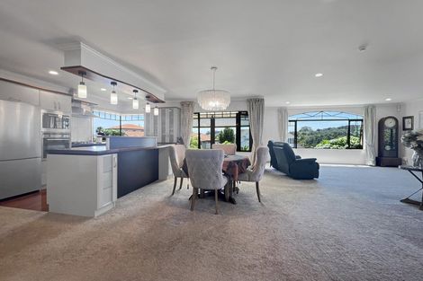 Photo of property in 57 Mt Lebanon Crescent, The Gardens, Auckland, 2105