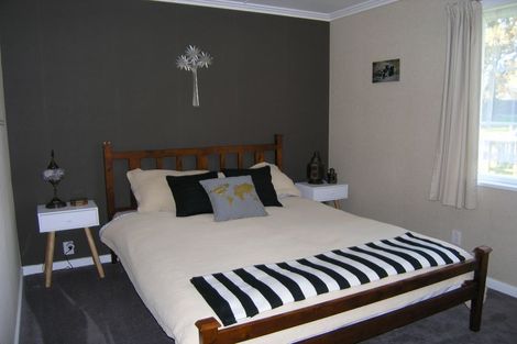 Photo of property in 13 Prospect Avenue, Tirau, 3410