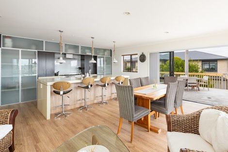 Photo of property in 22d Weka Street, Mangawhai, 0505