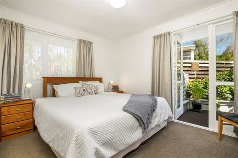 Photo of property in 3 Hamilton Drive, Waiuku, 2123