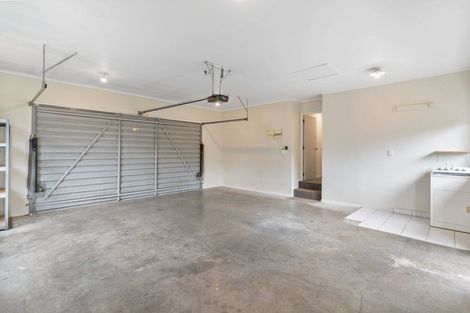 Photo of property in 1/21 Westview Court, Somerville, Auckland, 2014