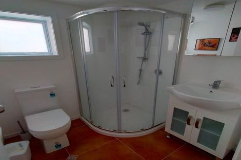 Photo of property in 29 Kingston Heights Road, Kingston, Wellington, 6021