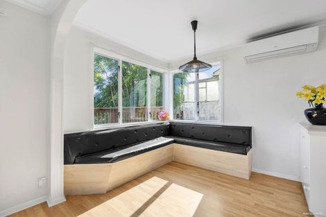 Photo of property in 13 Court Crescent, Panmure, Auckland, 1072