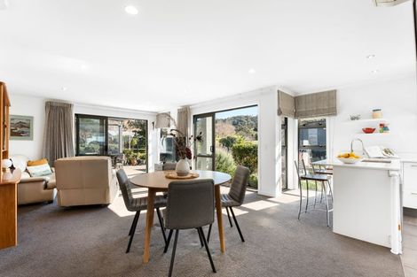 Photo of property in 52 Arabella Lane, Snells Beach, 0920