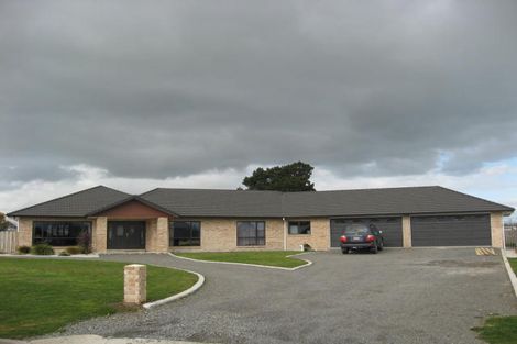 Photo of property in 24 Kenwyn Drive, Carterton, 5713