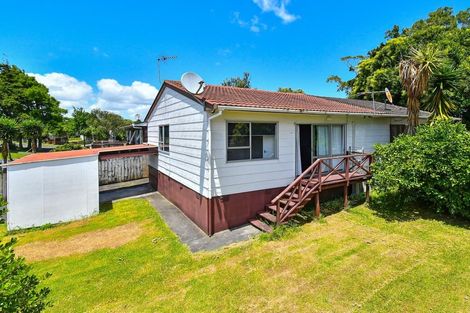 Photo of property in 2/60 Moncrieff Avenue, Clendon Park, Auckland, 2103