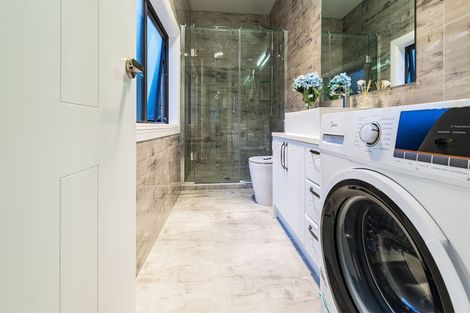 Photo of property in 5 Wallen Road, Flat Bush, Auckland, 2019