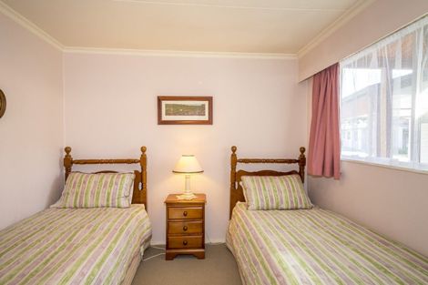 Photo of property in 17 Inverness Crescent, Arrowtown, 9302