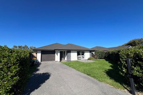 Photo of property in 35 Maka Lane, Halswell, Christchurch, 8025