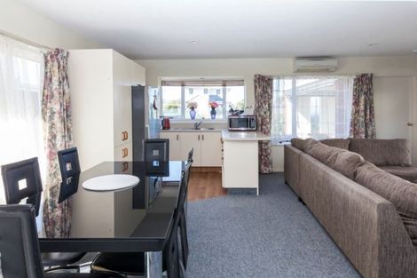 Photo of property in 1/40 Maxwell Street, Riccarton, Christchurch, 8041