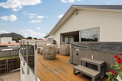 Photo of property in 40 Oceanview Road, Mount Maunganui, 3116