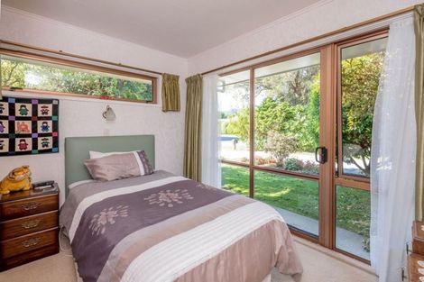 Photo of property in 67 Nimmo Avenue East, Waikanae, 5036