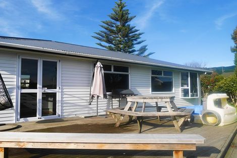 Photo of property in 66 Makarini Street, Paraparaumu, 5032
