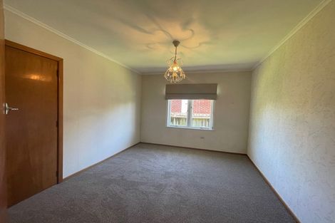 Photo of property in 15 Fairleigh Avenue, Mount Albert, Auckland, 1025