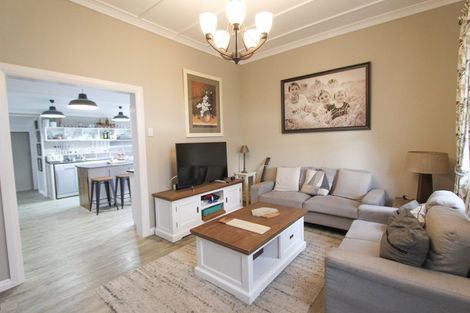 Photo of property in 33 Tararua Street, Pahiatua, 4910