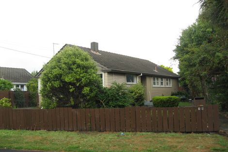 Photo of property in 16 Westcott Street, Dallington, Christchurch, 8061