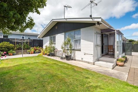 Photo of property in 2/148 Beach Road, North New Brighton, Christchurch, 8083