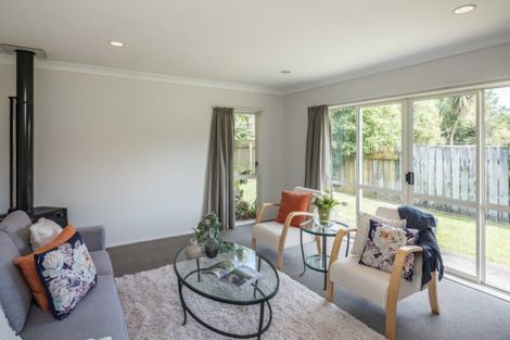 Photo of property in 73 Park Avenue, Waikanae, 5036
