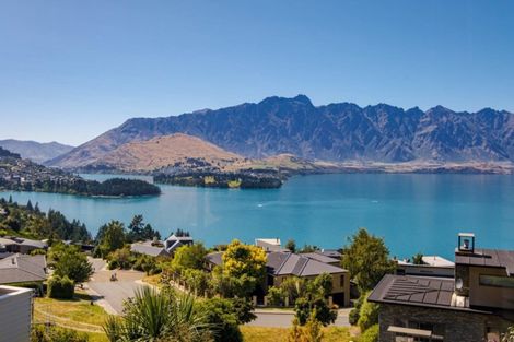 Photo of property in 22a Richards Park Lane, Fernhill, Queenstown, 9300