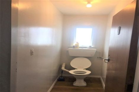 Photo of property in 1 Veitches Road, Bishopdale, Christchurch, 8053