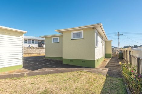 Photo of property in 40 Kowhai Street, Castlecliff, Whanganui, 4501