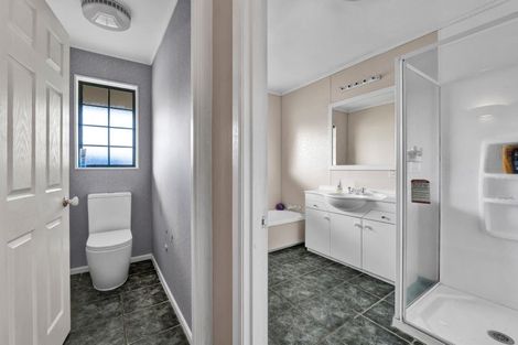 Photo of property in 10d Regan Street, Stratford, 4332