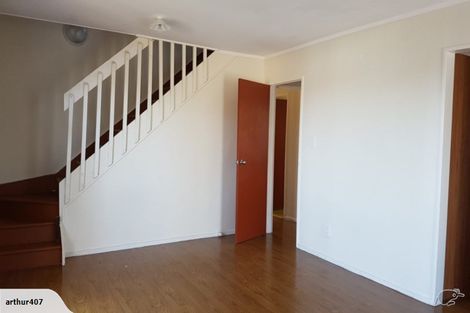 Photo of property in 1/8 Greenstone Place, Clover Park, Auckland, 2019