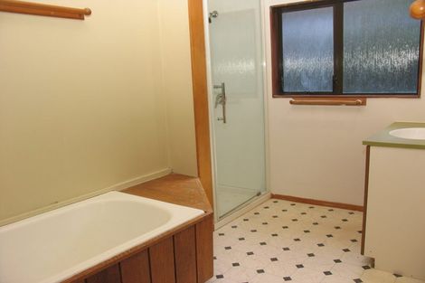 Photo of property in 17 Watts Road, Fernhill, Queenstown, 9300